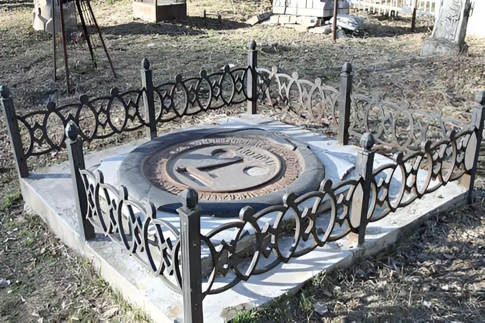 Историки поддержали перенос могилы «проклятой дочери» в Перми