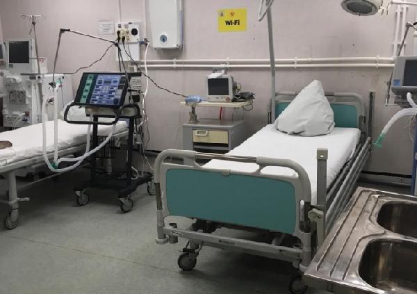 Пермские больницы готовятся в три раза увеличить число коек для больных COVID-19