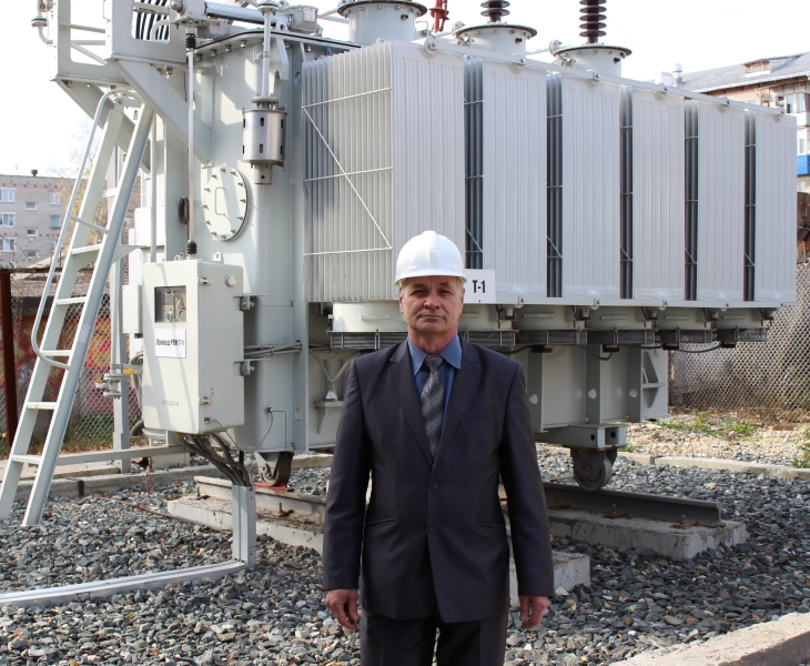 Электромонтер россети. Инженер мрск. Инженер мрск. Подстанция рябина екатеринбург. Главный инженер пермэнерго.