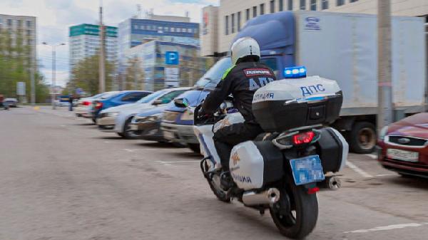 На дорогах Перми начали работу мотопатрули полиции