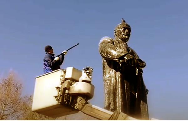 В Перми вымоют памятники Ленину и Татищеву