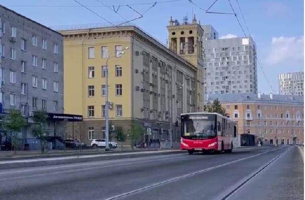 Пермь стала вторым городом в России, запустившим единые полосы для трамваев и автобусов