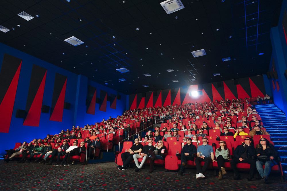 В пермском кинотеатре три дня будут показывать в прямом эфире лекции по инвестиционной грамотности 