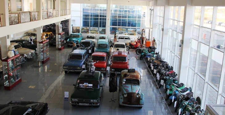 «Ретро-Гараж» - первый в городе музей, посвященный истории отечественного автопрома. 