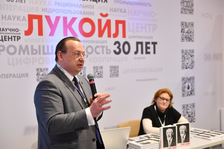 Дмитрий Красильников