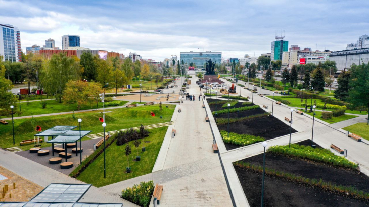 66-го квартал эспланады откроется после реконструкции в конце октября.