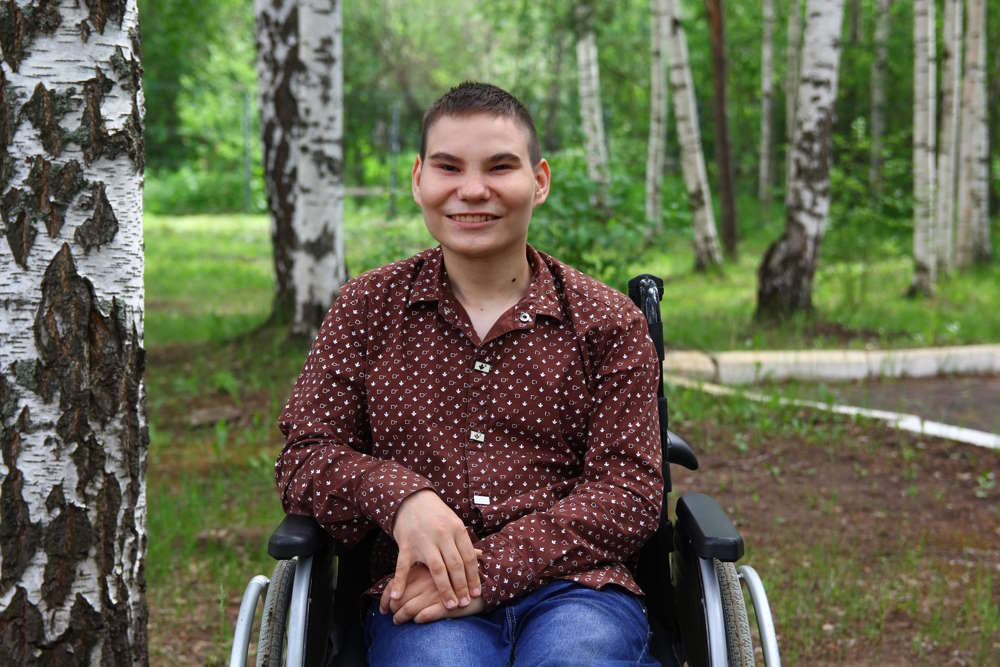 Пермяк с ДЦП впервые за 17 лет встал на ноги