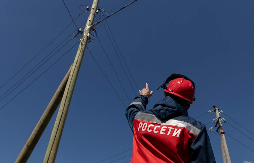 В 2024 году энергетики «Россети Урал» выявили более 203 тысяч незаконно размещенных подвесов линий связи на объектах электросетевого хозяйства 