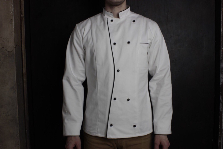 Алексей Боцман официально объявил о создании бренда Chef clothes и презентовал первую коллекцию.