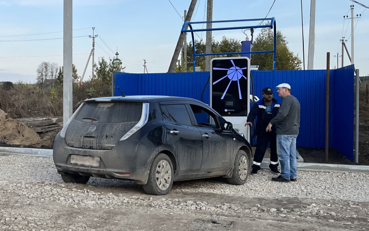 Компания «Россети Урал» запустила две новые электрозарядные станции на территории Пермского края 