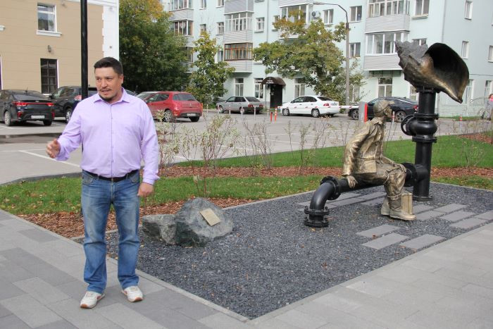 В Перми на ул. Ленина, 63 перед офисом «НОВОГОР-Прикамье» появился новыйсквер