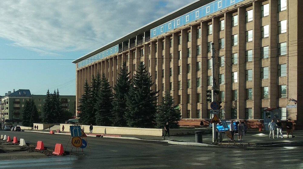 На Октябрьской площади Перми пройдет ремонт подпорной стенки