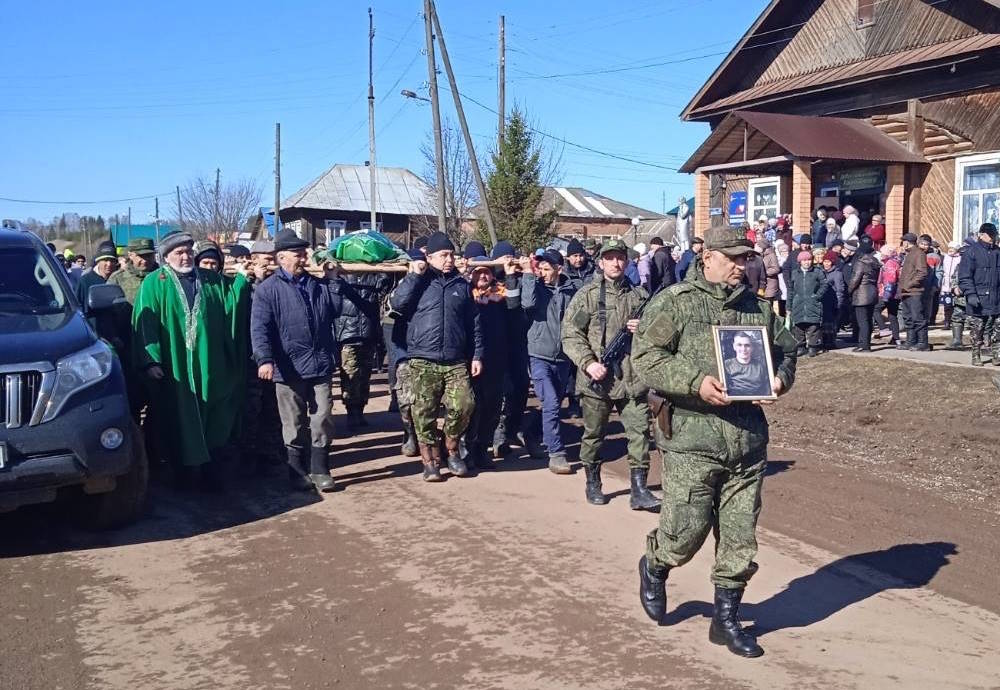 В ходе СВО погиб бывший тракторист из Пермского края 