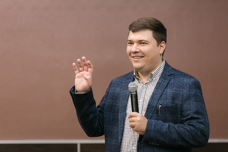 Генеральный директор АО «Сибур-Химпром» Данил Рассказов встретился со студентами химического факультета ПГНИУ. 