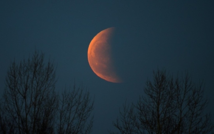 В пятницу пермяки смогут наблюдать «кровавое» лунное затмение