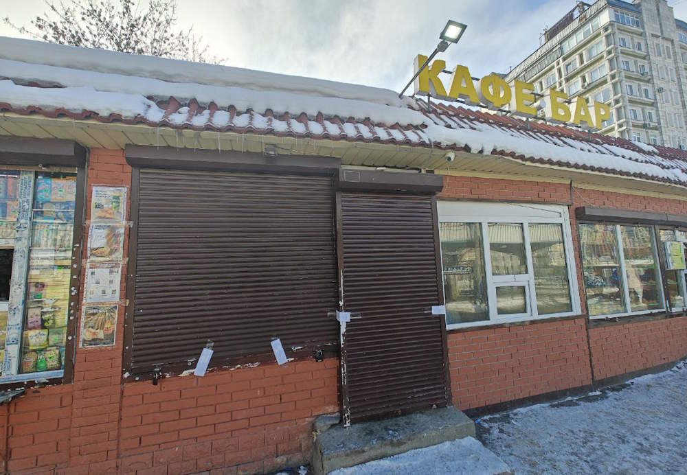 В Перми приставы опечатали два кафе около автовокзала