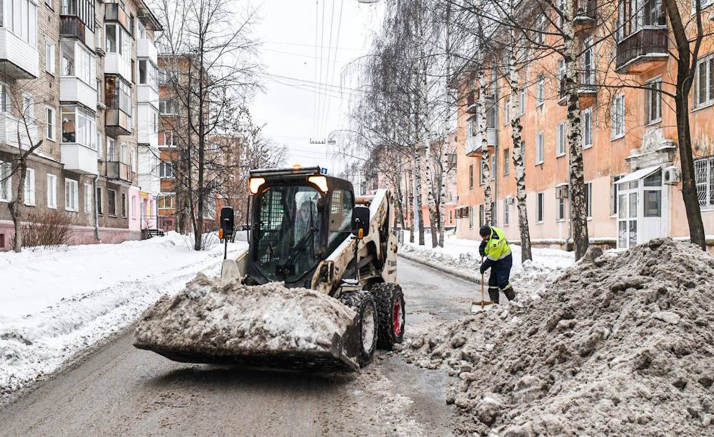 К вечеру понедельника снежный покров в Перми может вырасти на 10 сантиметров
