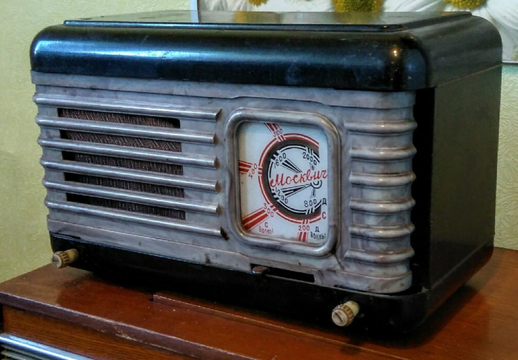 Пермский коллекционер собрал около 100 советских радиоприемников и магнитол