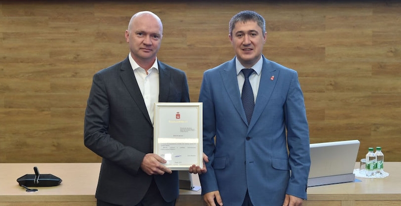 Губернатор Пермского края Дмитрий Махонин поблагодарил компанию «Россети Урал» за вклад в обновление парков и скверов к 300-летию Перми