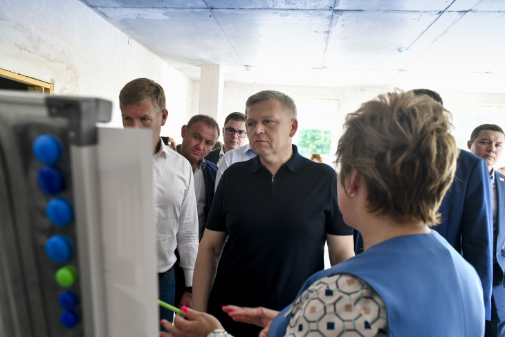 Глава Перми Алексей Дёмкин продолжил серию выездов в районы города Глава Перми Алексей Дёмкин продолжил серию выездов в районы города