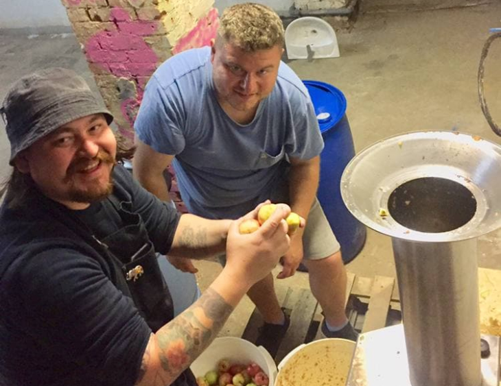 Владелец барбершопа «Борис Бритва» запустит производство сидра