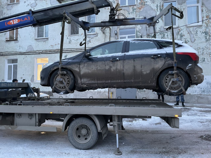 Должники за тепло в Перми и Чайковском лишились автомобилей и бытовой техники