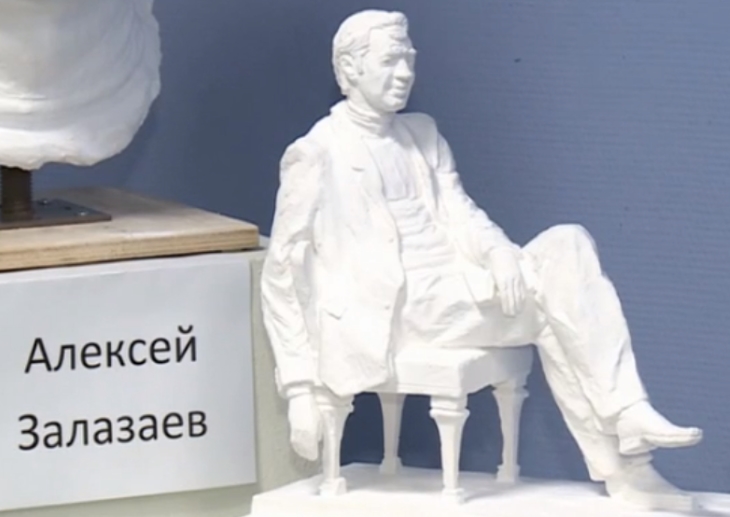 Памятник актеру Георгию Буркову откроют 8 июня