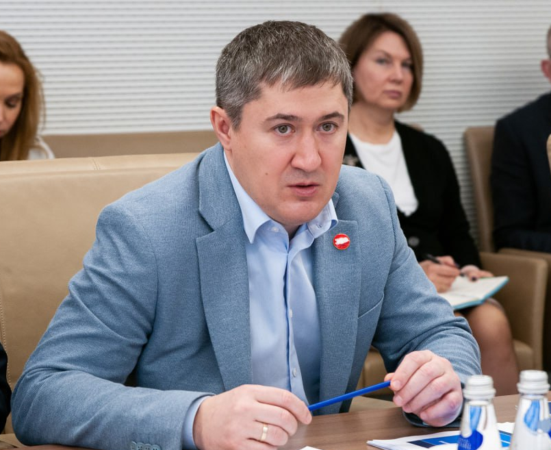 Дмитрий Махонин