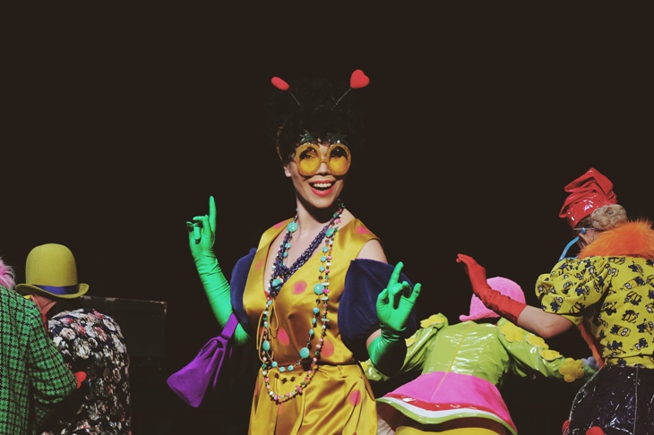 Винил_костюмы