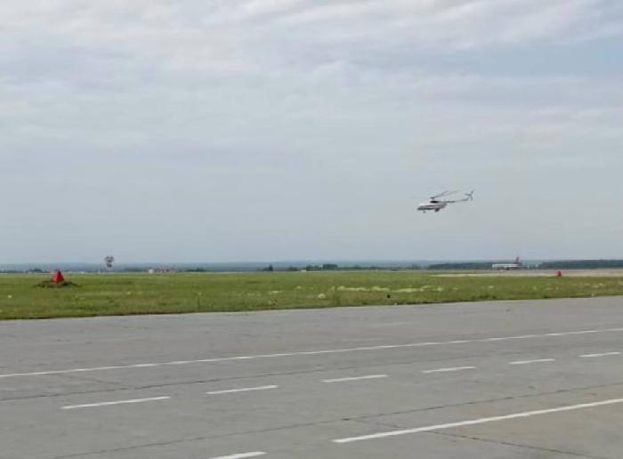 Для поиска туристов в Пермском крае направили вертолет Ми-8