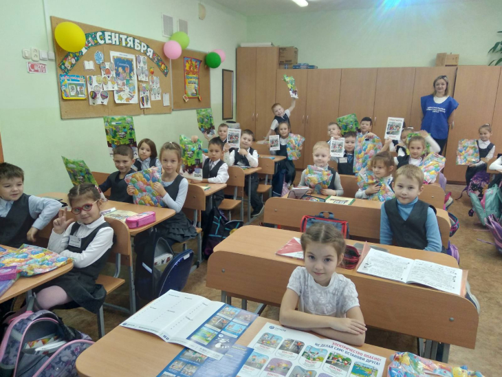 Первоклассники гимназии № 33 города Перми благодаря энергетикам «Пермэнерго» открыли для себя мир безопасного электричества