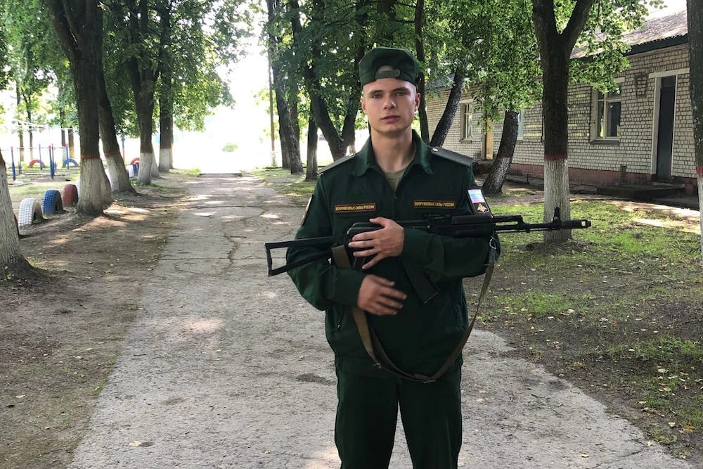 В Соликамске простились с военнослужащим Никитой Хомяковым