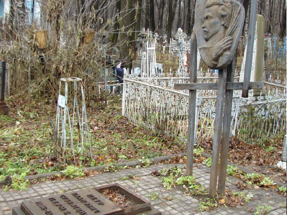 На Егошихинском кладбище отреставрируют памятники знаменитых пермяков
