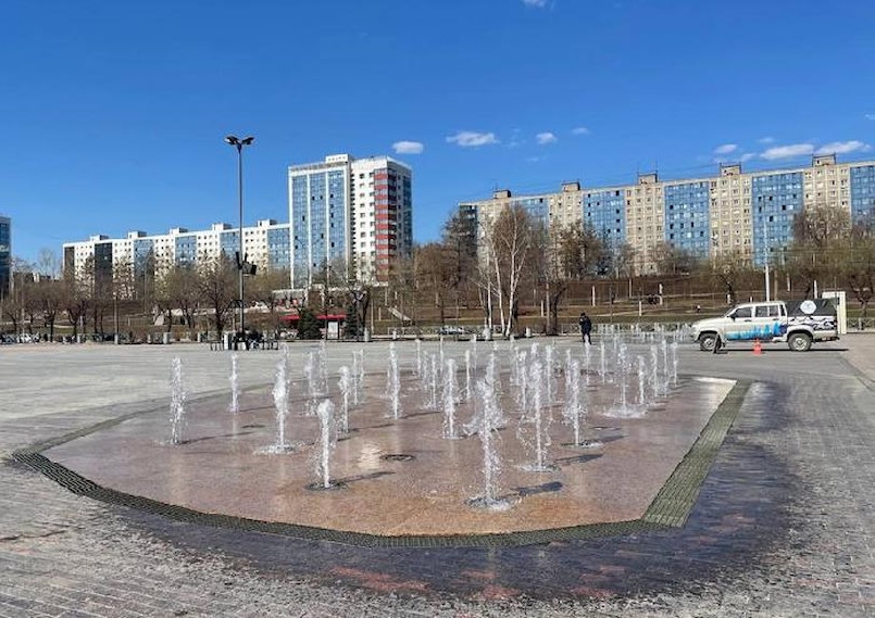 Фонтаны на эспланаде вновь начали показывать светомузыкальные шоу