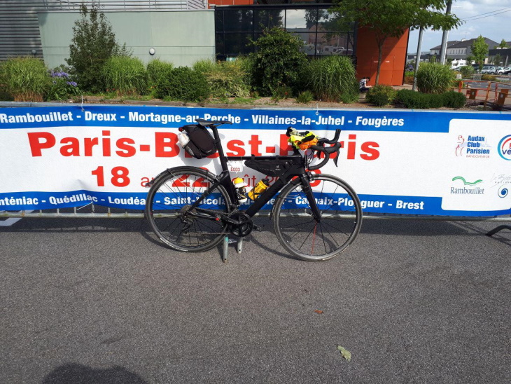 Как механик из Березников за три дня проехал на велосипеде больше тысячи километров по Франции. 