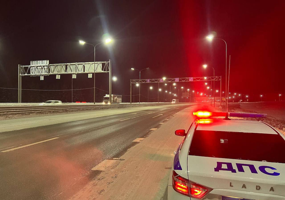 Приятного отдыха. С пятницей хороших выходных. С пятницей хороших выходных. С пятницей картинки. Открытки с пожеланиями отличных выходных.