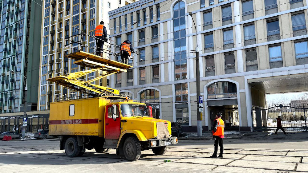 В Перми на улице Борчанинова для ремонта путей закрыли движение трамваев