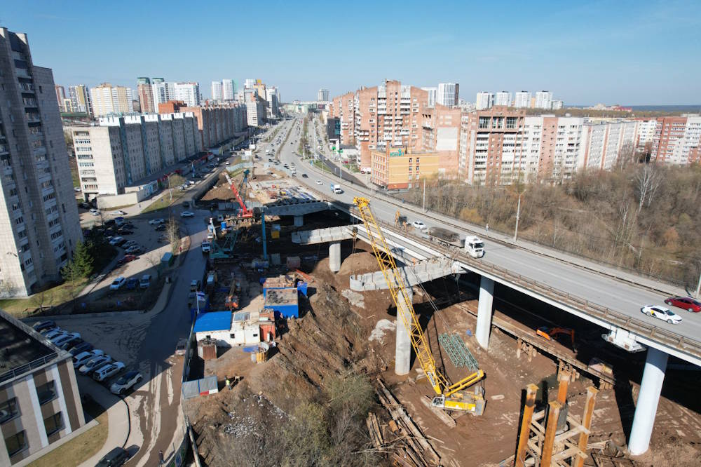 В Перми готовность второго моста на средней дамбе достигла 35%