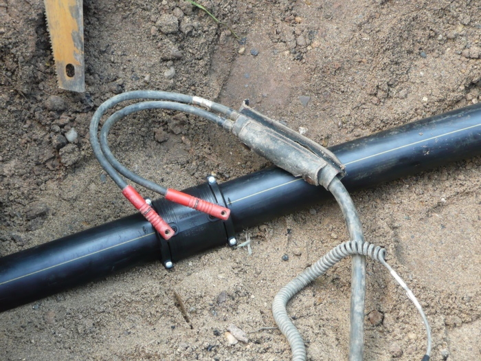 «НОВОГОР» меняет вводы в дома