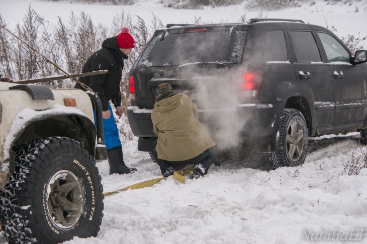 В Перми появились автоволонтеры - они бесплатно спасают застрявшие в снегу автомобили
