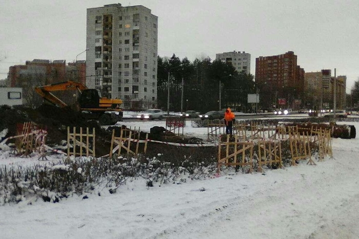 «НОВОГОР» обновляет самотечный коллектор по шоссе Космонавтов