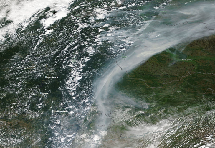 Дым от лесных пожаров в ХМАО дошел до восточной части Прикамья