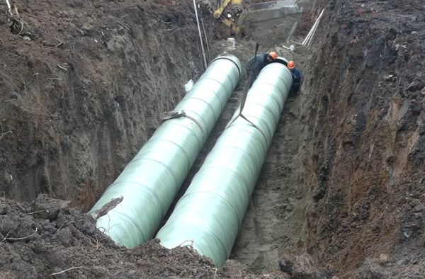 «НОВОГОР» завершает строительство коллектора для отвода стоков с правого берега