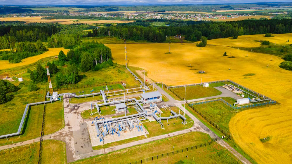 Экологи ЛУКОЙЛ-ПЕРМИ проводят регулярный мониторинг качества атмосферного воздуха, почвы, грунтовых и поверхностных вод на территории всех нефтепромыслов.