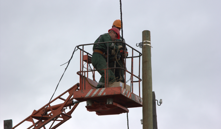 В двух поселках Горнозаводского района появилось уличное освещение