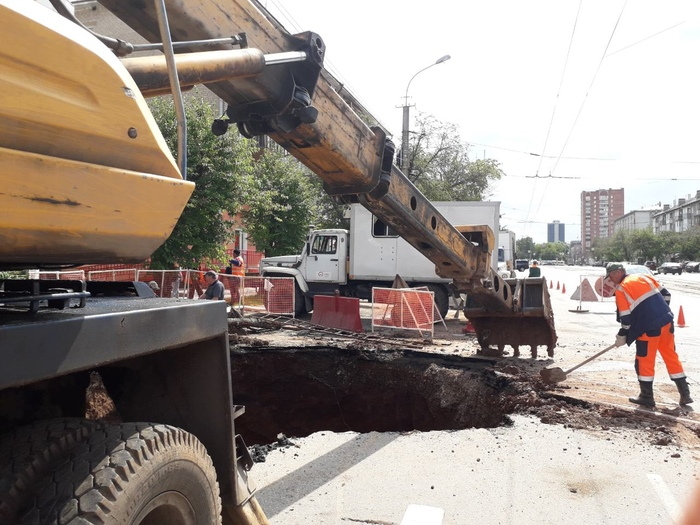 В Перми на ул. Крупской заменили участок коллектора