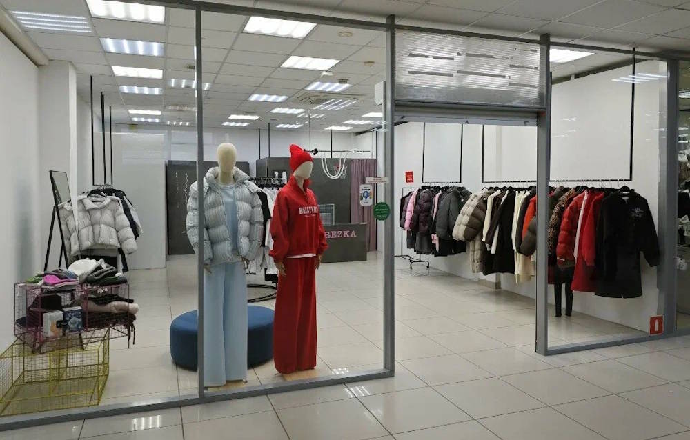 В центре Перми закрывается магазин одежды из Кореи