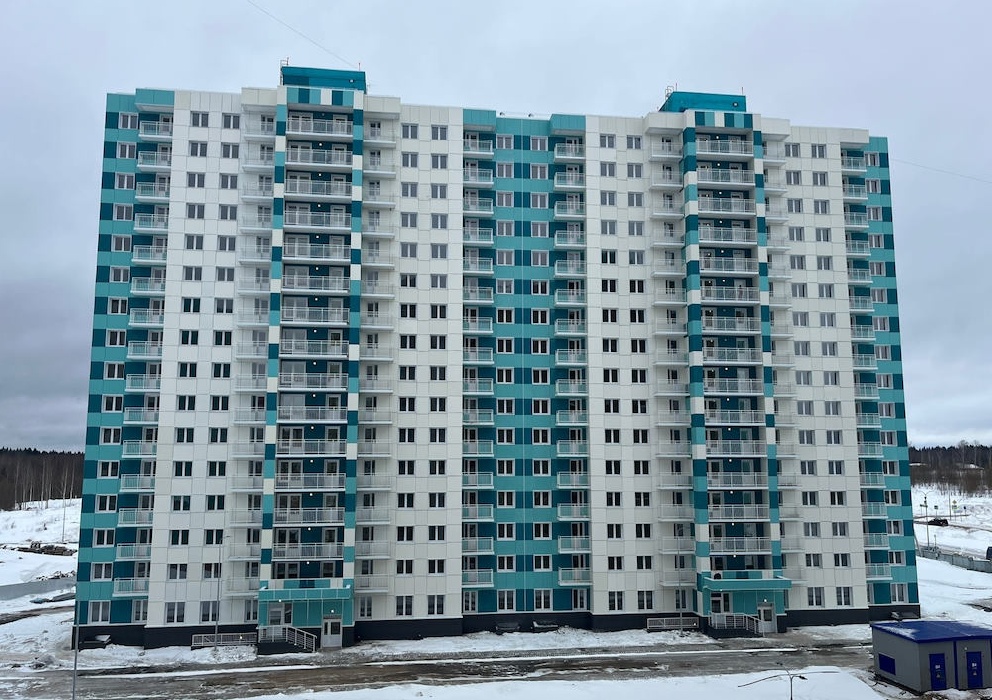 Суд взыскал с КРПК неустойку за нарушение срока строительства	