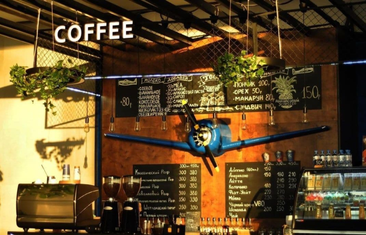 В центре Перми открылась «авиационная» кофейня TOGA