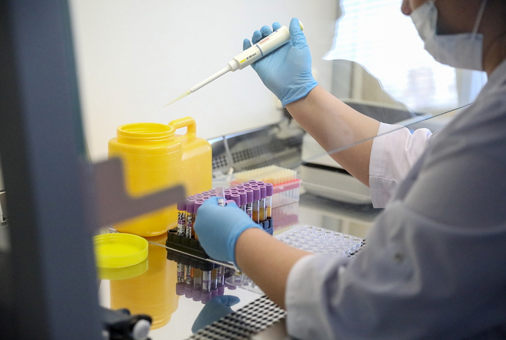 Четыре лаборатории в Перми будут делать тесты на коронавирус для всех желающих